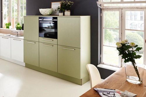 BRING SOME COLOUR TO YOUR KITCHEN