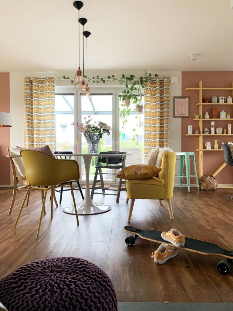 Dining table in Katrin's colourful home