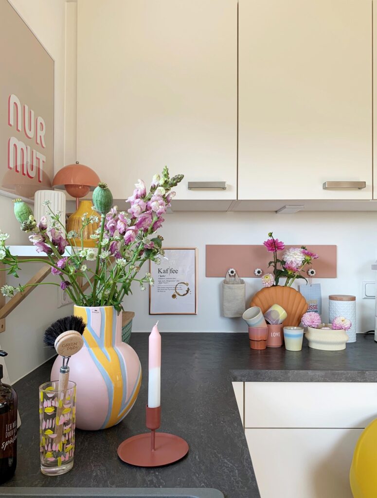 Flowers in Nolte kitchen