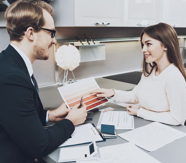 ΚΛΕΙΣΤΕ ΡΑΝΤΕΒΟΥ